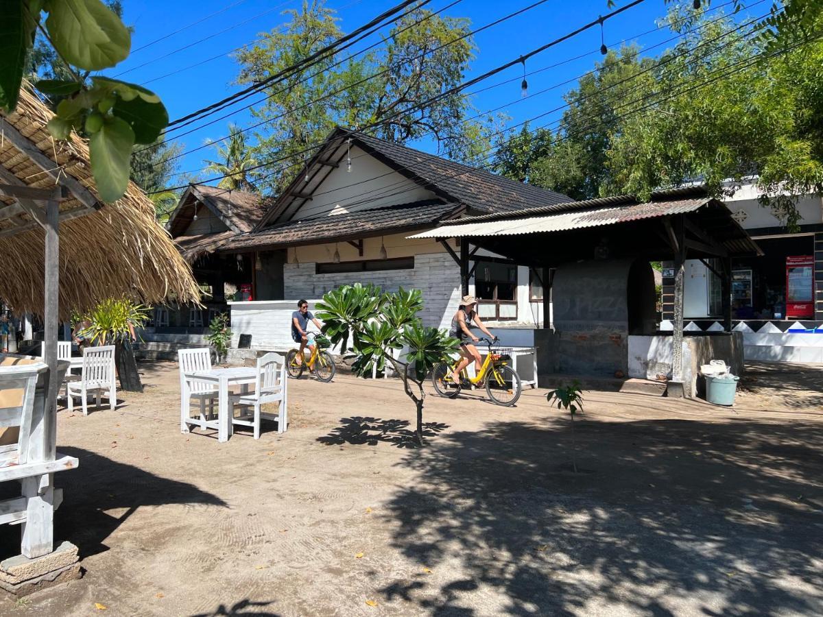 Gita Gili Bungalow Gili Air Exterior photo